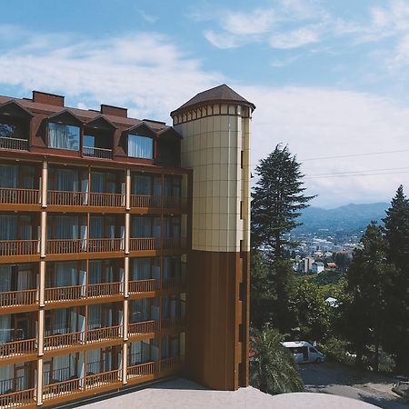 Sputnik Hotel Batumi Exterior photo