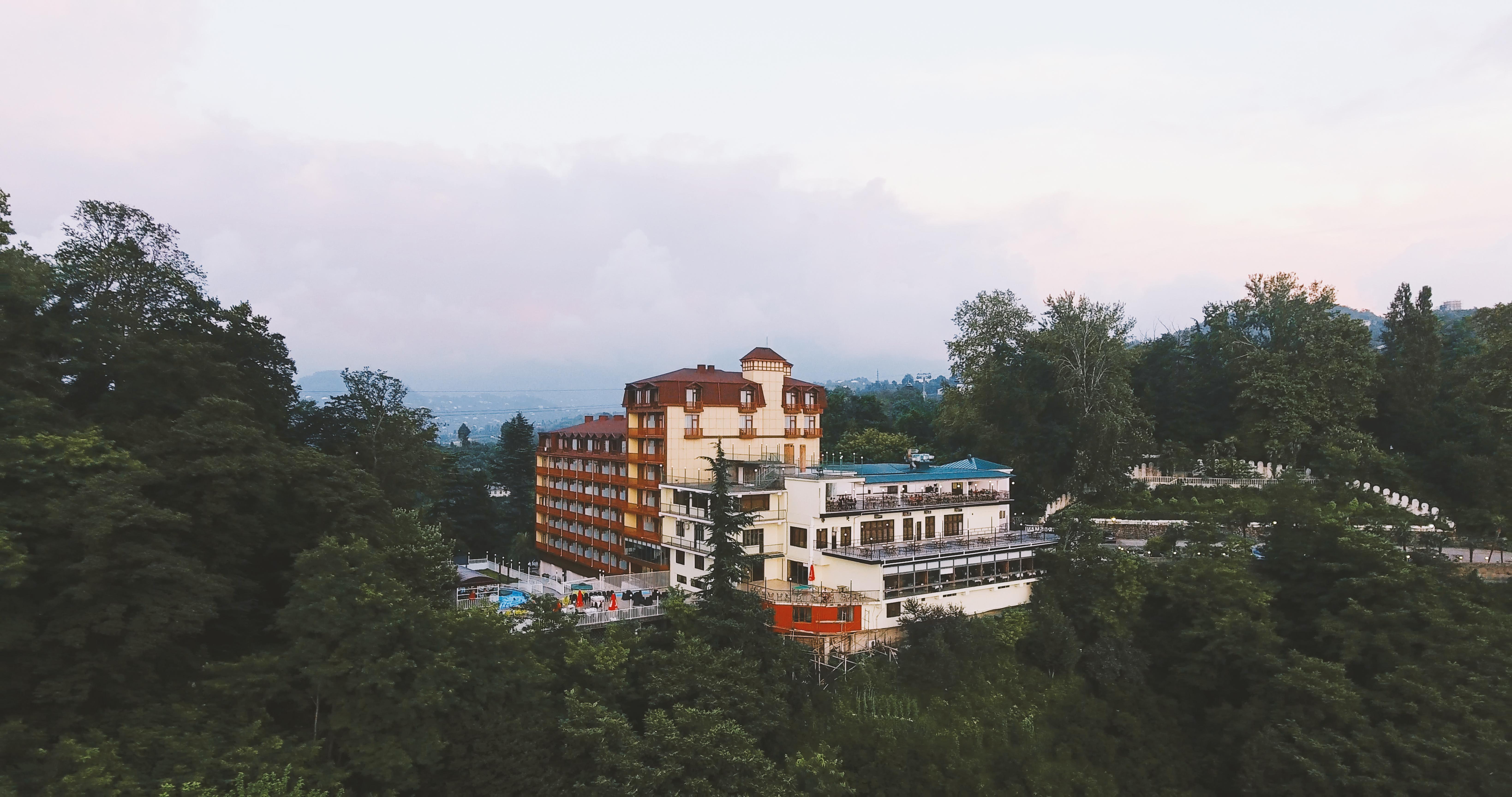 Sputnik Hotel Batumi Exterior photo