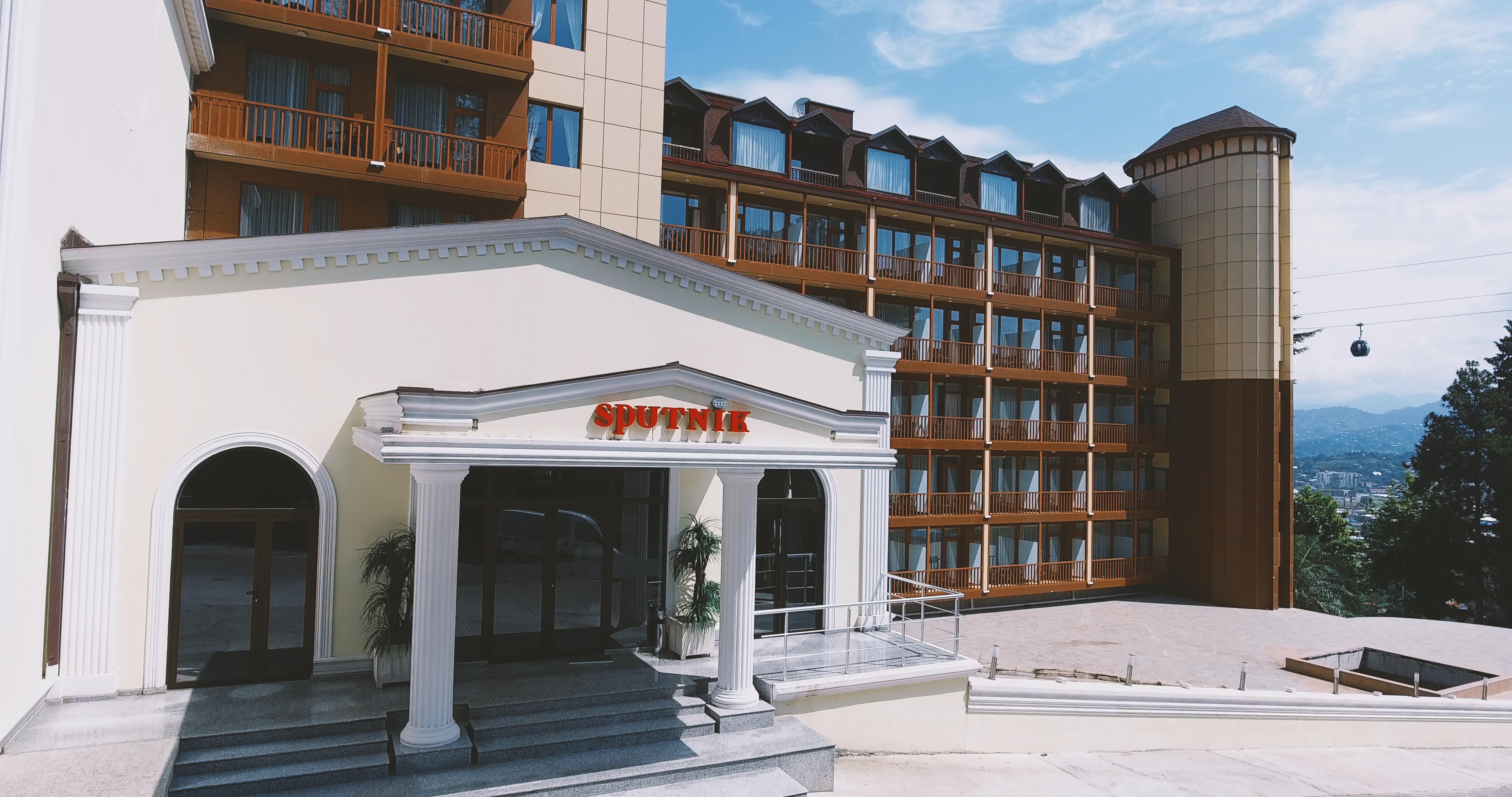 Sputnik Hotel Batumi Exterior photo