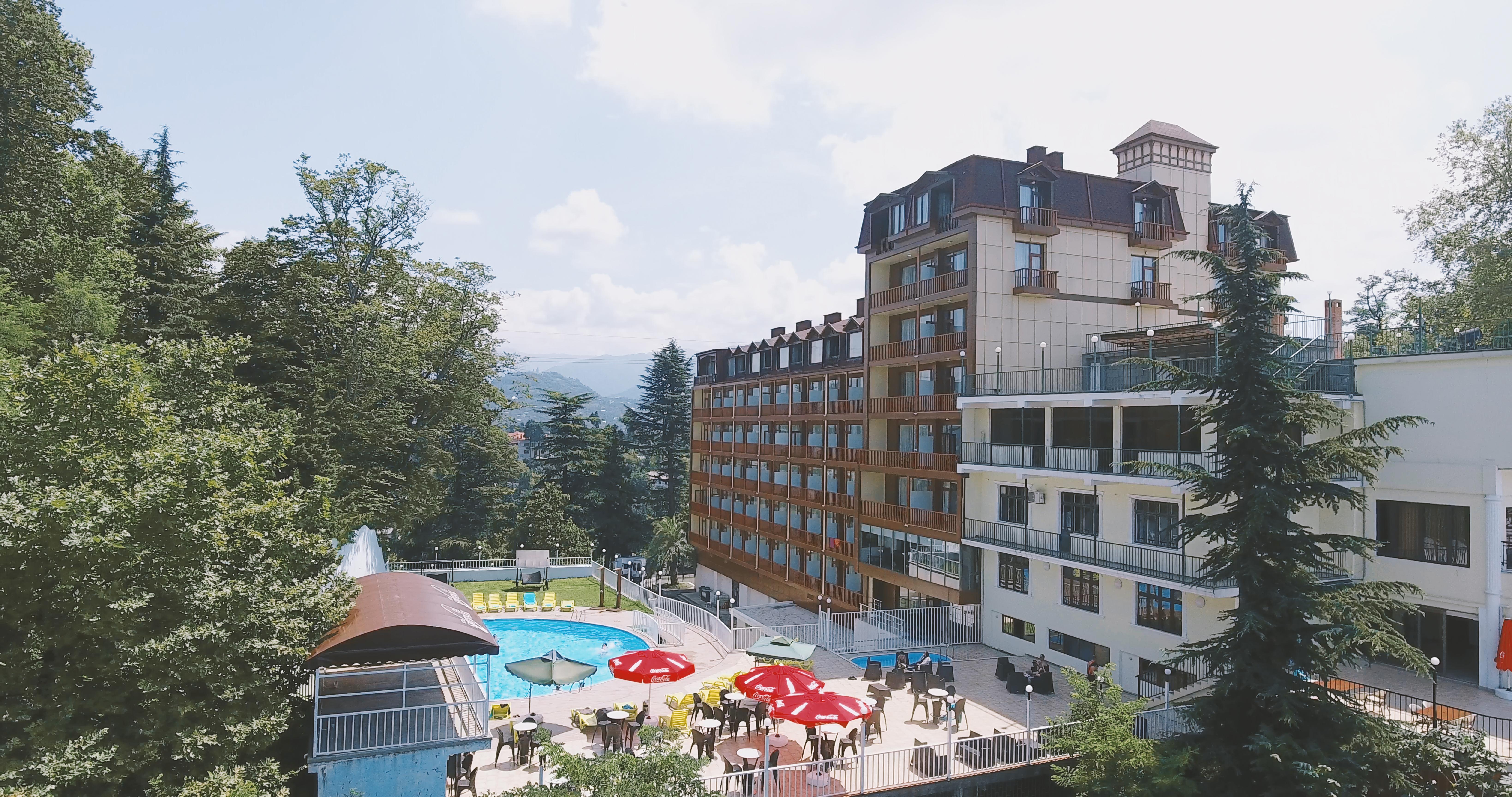 Sputnik Hotel Batumi Exterior photo